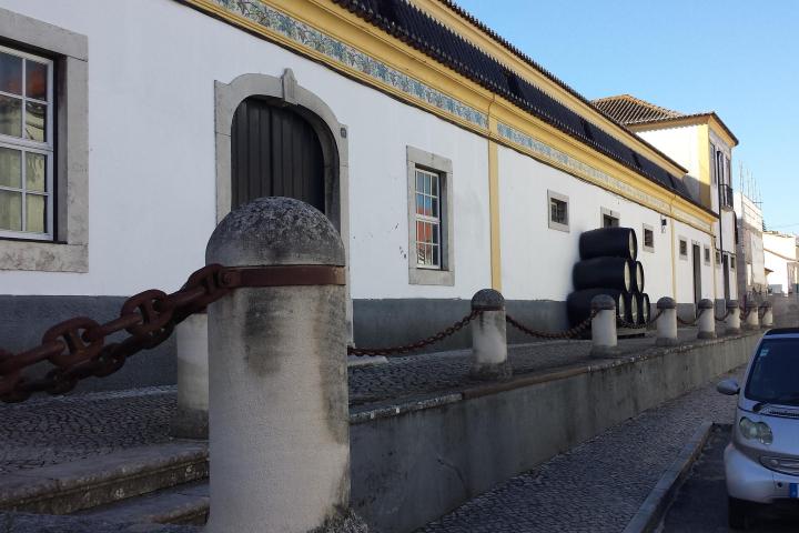 a car parked in front of a building