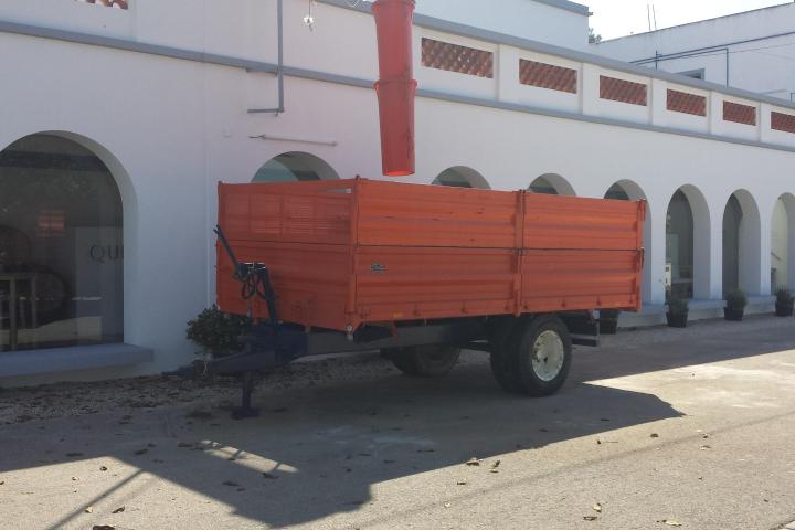 a truck is parked on the side of a building