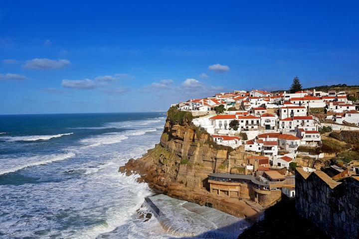 water next to the ocean