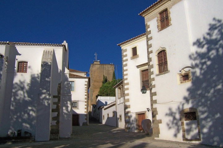 a tall building in a city